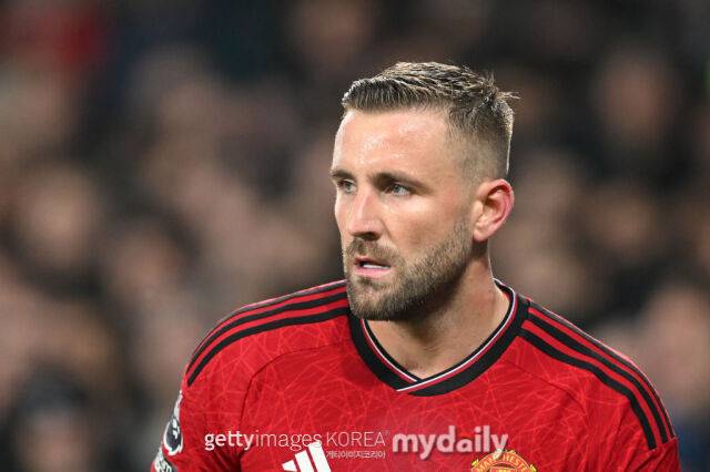 주장단에서 제외된 것에 분노한 루크 쇼. /게티이미지코리아