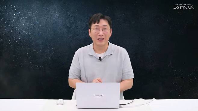 - 유저들과의 소통에 적응한 전재학 스마일게이트RPG 로스트아크 디렉터