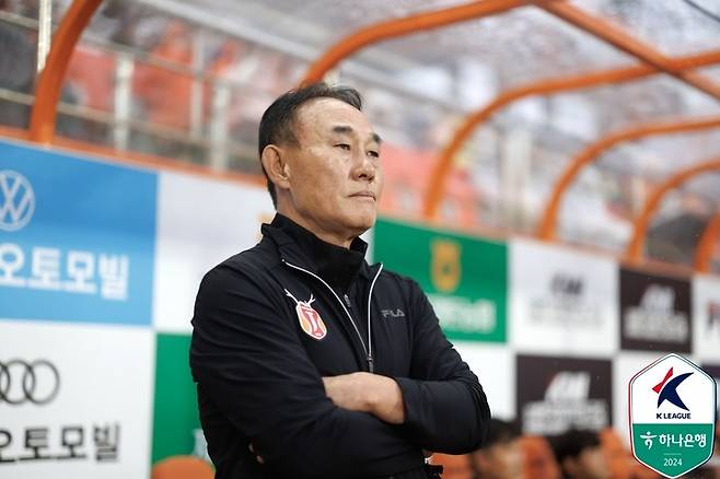 제주 SK 김학범 감독