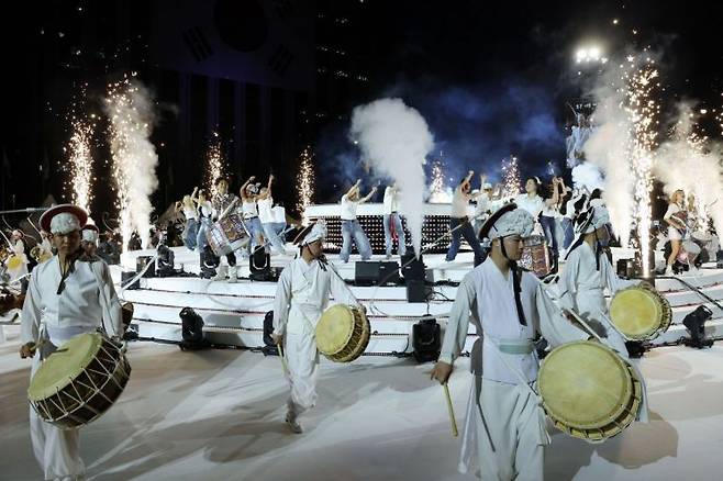 15일 서울 세종대로 광화문광장에서 제21대 대통령 국민임명식 '광복 80년, 국민주권으로 미래를 세우다' 행사가 열리고 있다. 연합뉴스