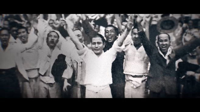 1945년 8월16일 사람들이 광장에 나와 대한독립만세를 외치고 있다. 국가보훈부와 빙그레, 이노션은 이날의 함성을 AI로 재현했다. ‘빙그레’ 유튜브 캡처