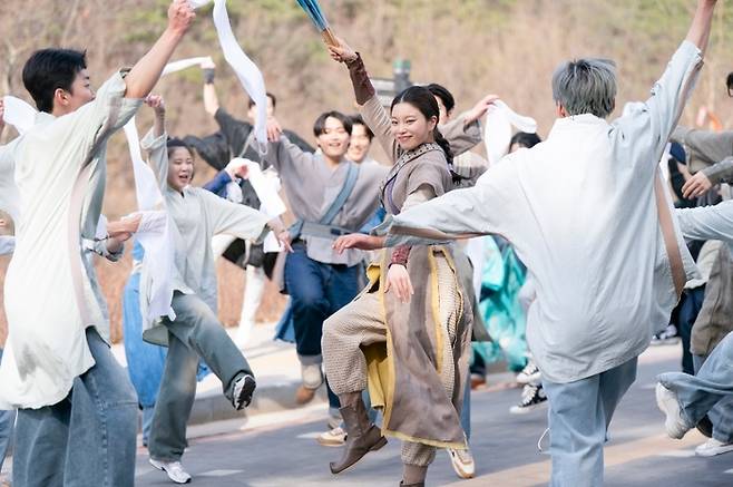 뮤지컬 ‘스웨그에이지 외쳐, 조선!’가 9월 뮤지컬의 중심 웨스트엔트에서 공연된다. 한국 무대는 이달 31일까지 펼쳐진다. 사진 | PL엔터테인먼트