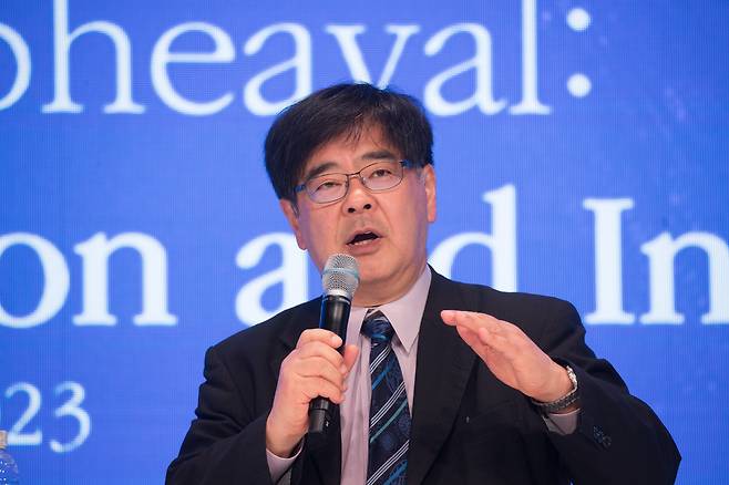 일본 도쿄에서 만난 기미야 다다시 전 도쿄대 교수는 “한국과 일본은 미국을 사이에 두지 않는 안보·국방 협력 관계를 쌓아야 한다”며 “중국에 대응하려면 (한·일은) 서로 가장 의지해야 할 상대”라고 말했다. 사진은 2023년 서울 신라호텔에서 열린 조선일보 주최 아시안리더십콘퍼런스(ALC)에서 발언하는 기미야 교수./ 고운호 기자