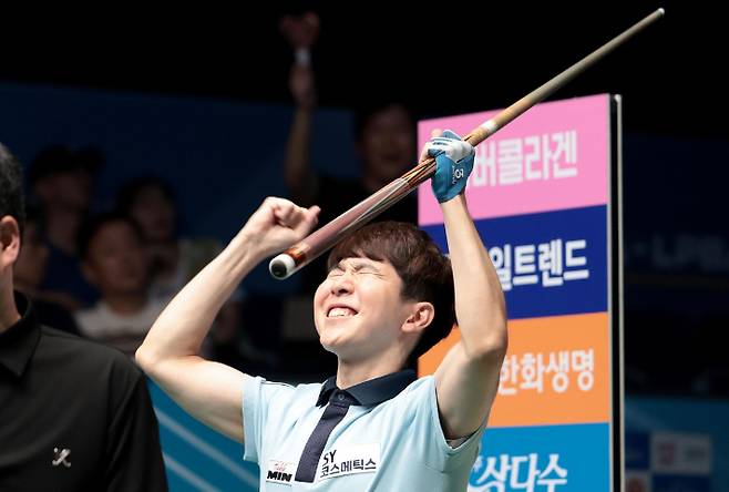 일본인 선수 최초 PBA 남자부 정상에 오른 모리 유스케. PBA