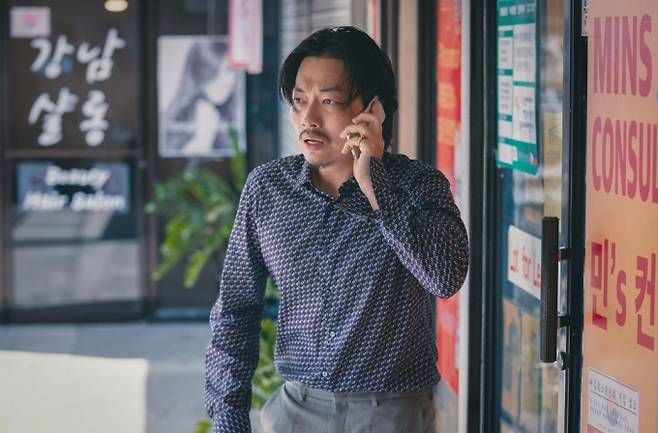 '카지노' 시즌2 4화, 되돌릴 수 없는 균열…최민식, 이동휘마저 등 돌리며 사면초가