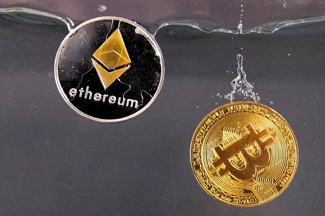 Ethereum and Bitcoin /Reuters-Yonhap