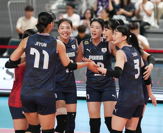 진주 대회를 마감한 한국 여자배구 [대한배구협회 제공. 재판매 및 DB 금지]