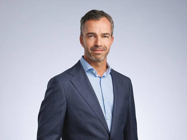 ▲토니 자메츠코프스키(Tony Zameczkowski) 월트디즈니 컴퍼니 아태지역 DTC 사업 총괄 수석부사장
(사진 제공: 월트디즈니 컴퍼니 © DISNEY)