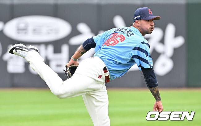 [OSEN=부산, 이석우 기자] 롯데 자이언츠 벨라스케즈 037 2025.08.10 / foto0307@osen.co.kr