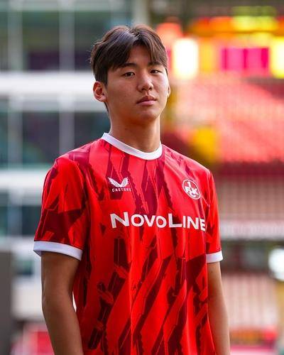 독일 2부 카이저슬라우테른으로 임대 이적한 김지수. [카이저슬라우테른 구단 SNS 캡처. 재판매 및 DB 금지]