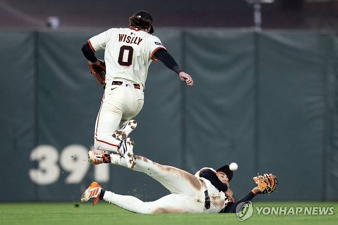 이정후의 필사적인 수비 [Imagn Images=연합뉴스]