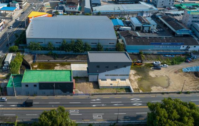 대구시도시건설본부가 북구 침산동 및 산격동에 노후 빗물펌프장 및 관로 개선 공사에 쓰이는 자재 일부를 관급자재가 아닌 사급자재로 설계에 반영한 것으로 대구시 감사 결과 드러났다. 19일 침산펌프장 공사장 현장 모습. 우태욱 기자 woo@imaeil.com