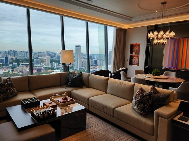 파이자 컬렉션의 룸