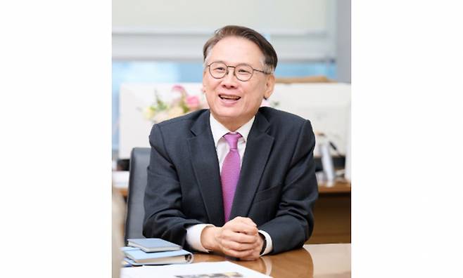 올 상반기 GKL의 연결기준 매출은 2108억원, 영업이익은 361억원으로 각각 전년 동기 대비 7.1%, 33.2% 증가했다. 다만 경쟁사와 비교하면 아쉬운 수준으로 신임 사장인 윤두현의 어깨가 무겁다. /사진=그랜드코리아레저
