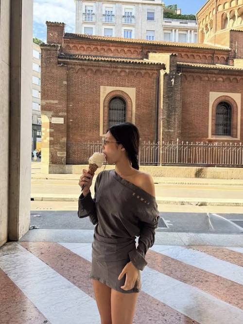 제니 소셜 계정 캡처