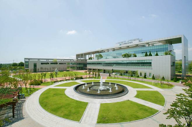수도권매립지관리공사 본관 전경.