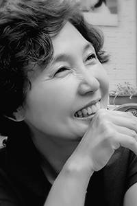 배문경 수필가
