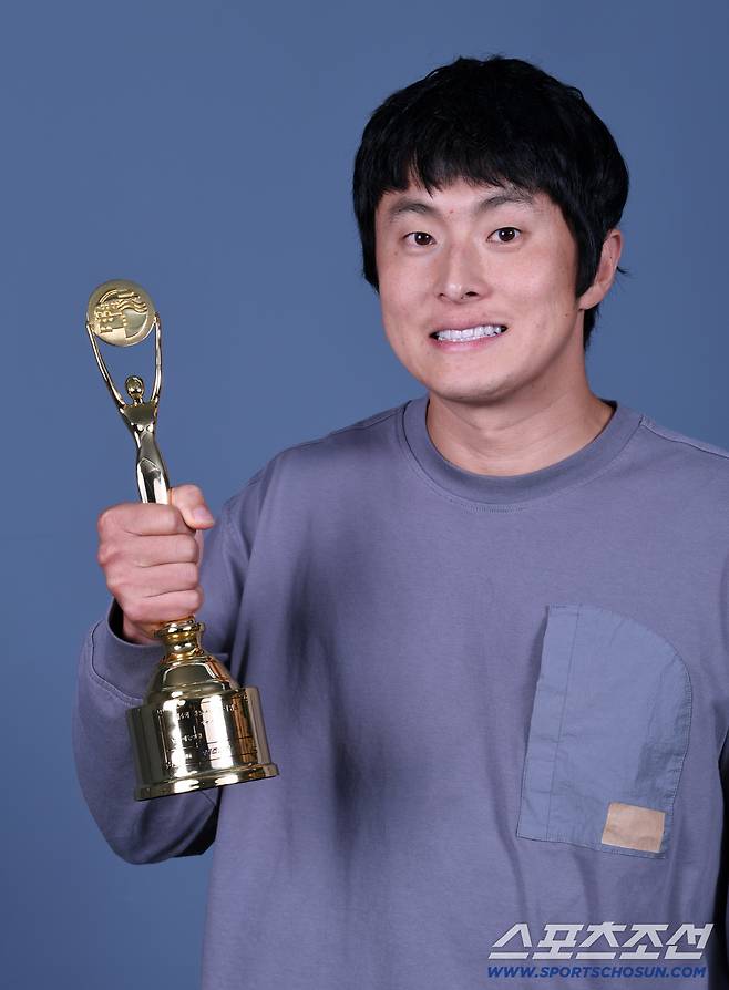 청룡시리즈어워즈 남자예능인상 기안84

조병관기자 rainmaker@sportschosun.com/2025.08.04/