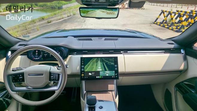 랜드로버 레인지로버 AB p550e SWB