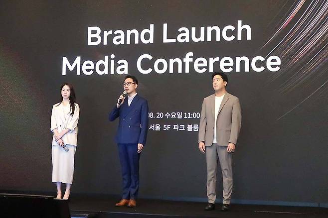 (왼쪽부터) 백민경 매니저, 브랜든 리 총괄, 이상엽 리더 / 출처=IT동아