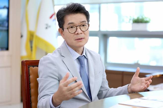 정원오 성동구청장이 13일 서울 성동구청에서 인터뷰를 하고 있다. /사진제공=성동구청