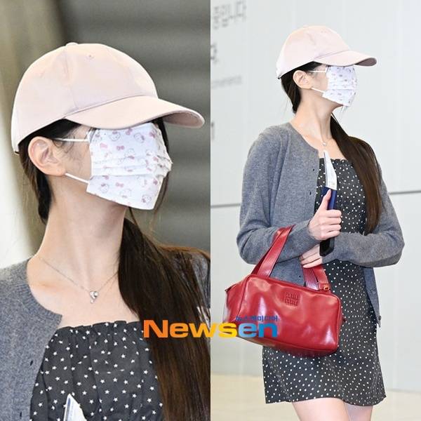 해외 일정차 일본으로 출국한 장원영