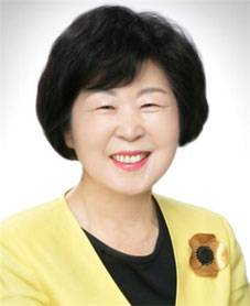 수필가 배공순