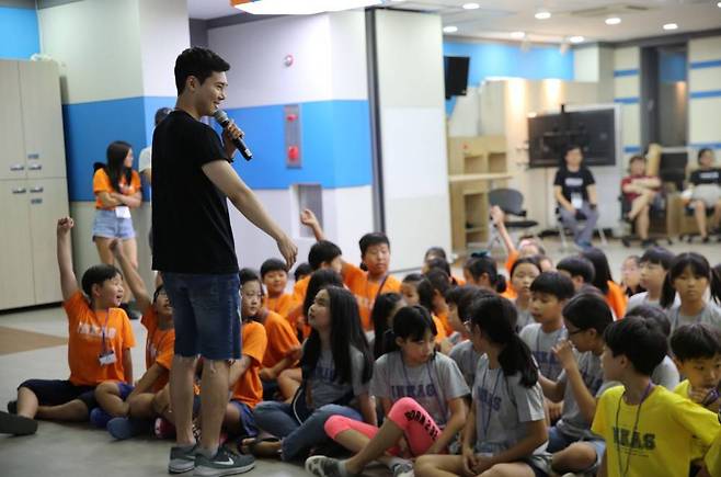 박혁 대표는 랭귀지 바운드 프로젝트에 참여하면서 키라앤컴퍼니 창업을 꿈꿨다 / 출처=키라앤컴퍼니