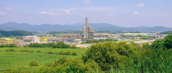 SK머티리얼즈그룹14의 상주 공장 전경. 사진제공=SK머티리얼즈