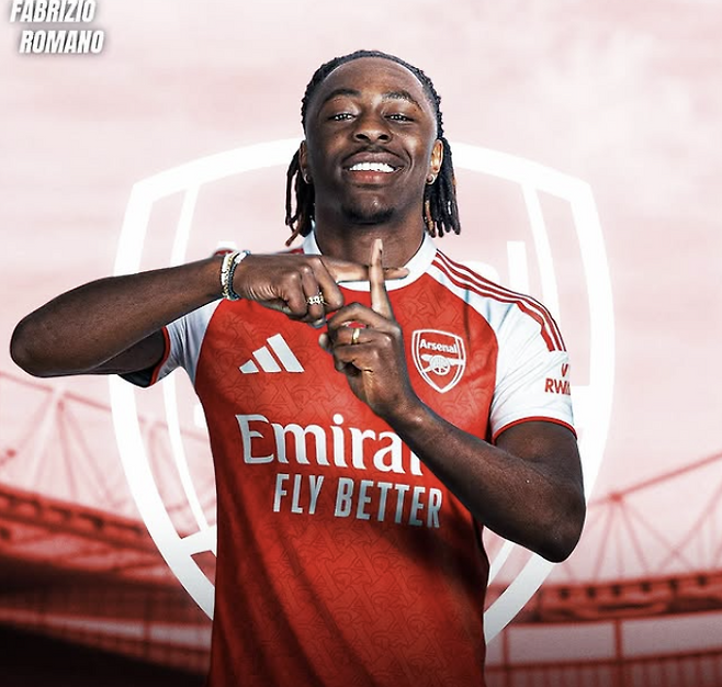 에베리치 에제가 아스널로 이적한다. 파브리지오 로마노 SNS 캡처