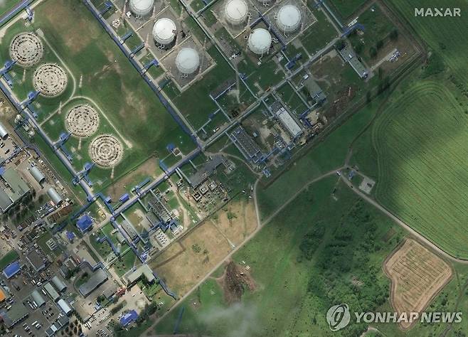 러시아 탐보프 지역 석유 시설이 드론 공습을 받은 위성사진 [로이터/막사 테크놀로지스 연합뉴스, 재판매 및 DB 금지]