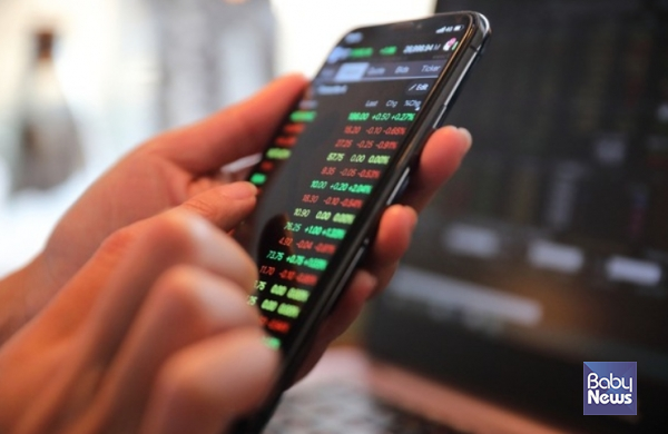 증권사 앱 소비자 만족도 조사에서 KB증권이 가장 높은 평가를 받았다. ⓒ한국소비자원