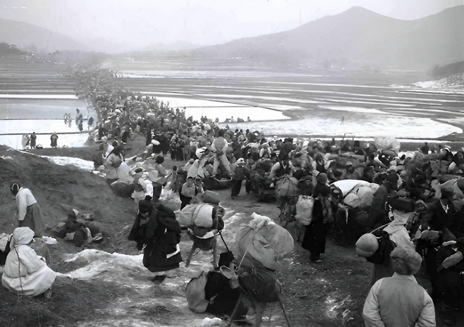 1950년 6월 25일 한국전쟁 당시 풍경 (사진=동아디지털아카이브)