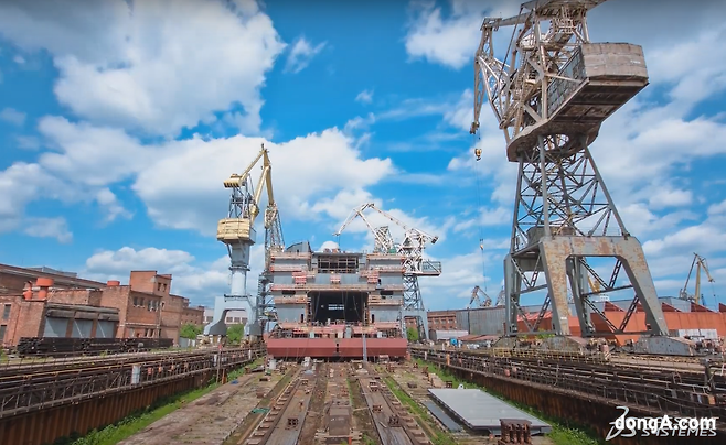 다쏘시스템을 도입한 유럽의 조선소 전경.