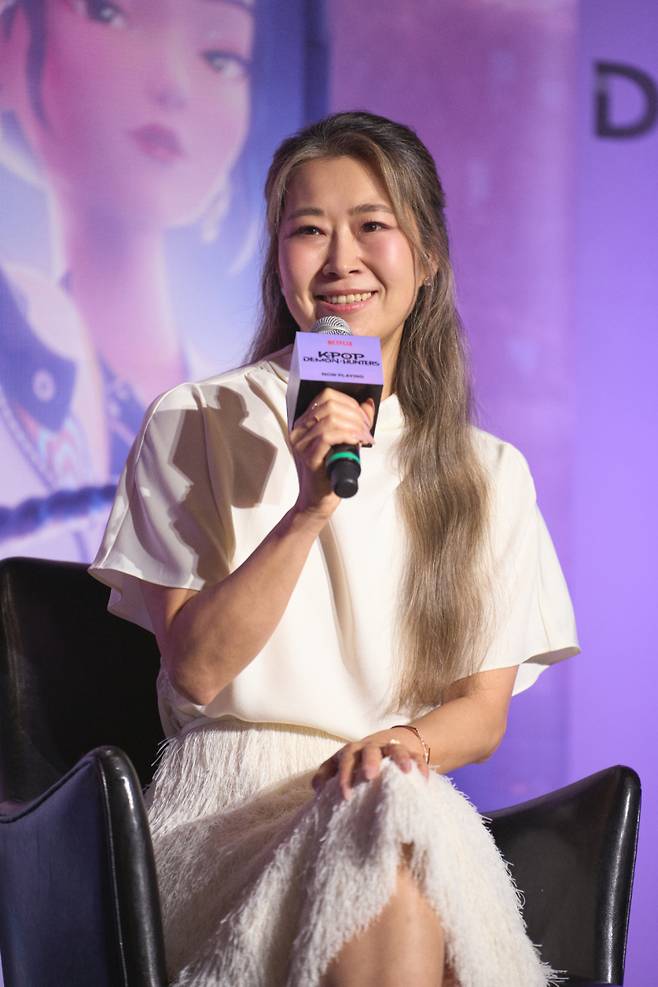 넷플릭스 영화 ‘케이팝 데몬 헌터스’ 매기 강 감독이 22일 오후 한강로2가 CGV 용산아이파크몰에서 열린 내한 기자간담회에 참석해 작품에 대해 이야기하고 있다. 넷플릭스 제공