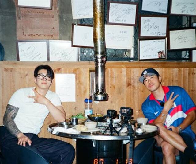 덱스와 이시언이 부산으로 당일치기 여행을 갔다. / 이시언 소셜미디어
