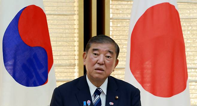 이시바 시게루 일본 총리가 23일 일본 도쿄 총리 관저에서 열린 한일 정상 공동 언론 발표에서 발언하고 있다. /연합뉴스