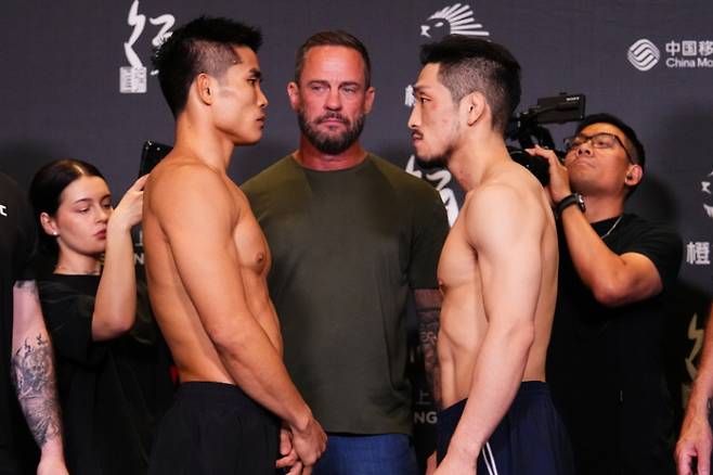 샤오롱과 유수영(오른쪽). 사진=UFC