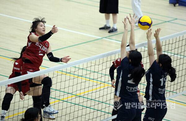 한국체대, 안효민이 공격하는 모습.