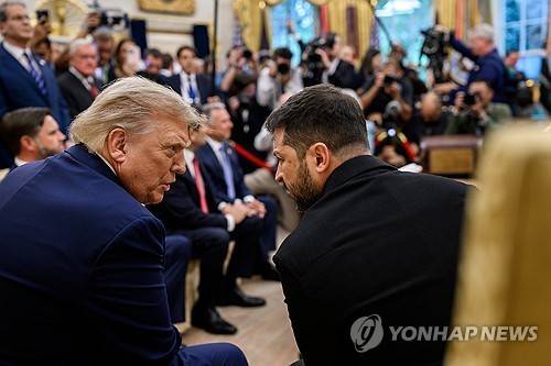 트럼프, 젤렌스키 대통령 [UPI 연합뉴스 자료사진. 재판매 및 DB 금지]