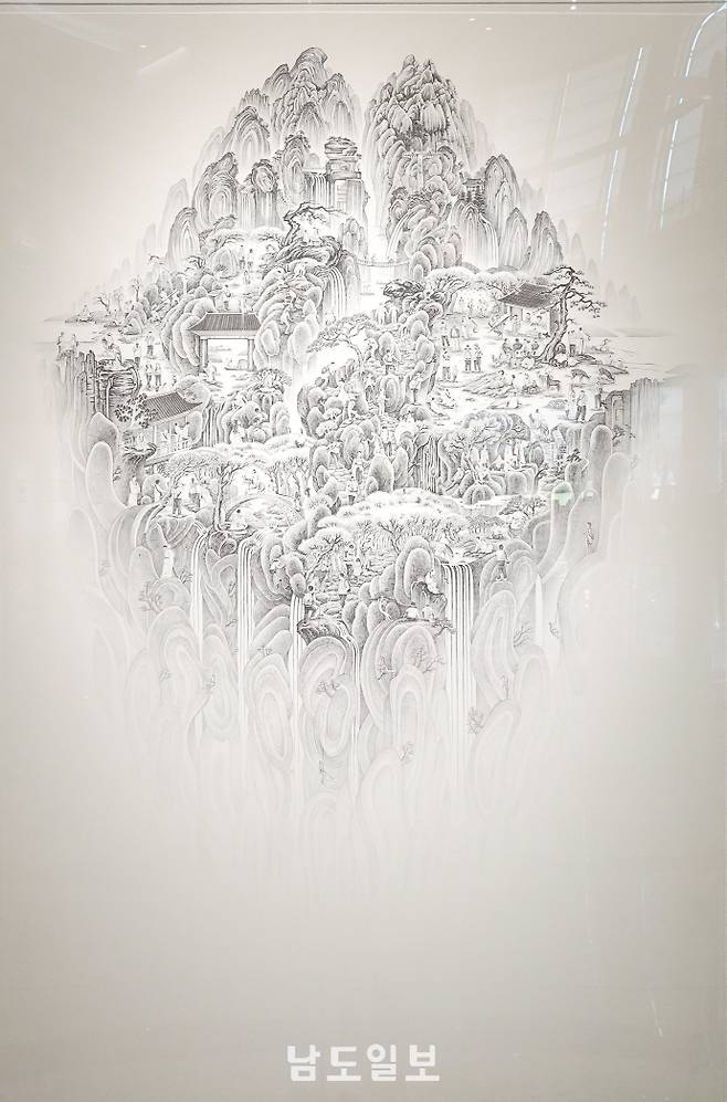 정지윤 '등사'(210x138㎝, 종이에 잉크, 흑연, 먹, 2013)