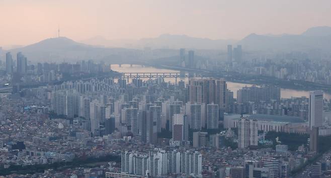 서울 시내 아파트 단지 전경./연합뉴스