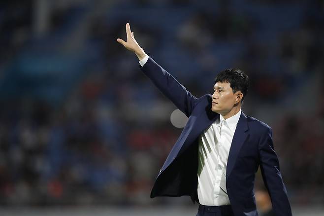강원FC 정경호 감독. 프로축구연맹 제공