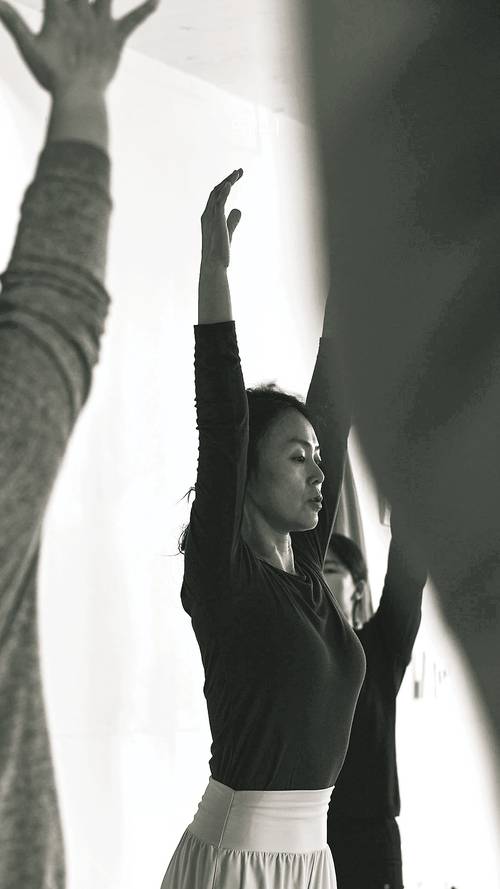 황혜인 대표가 아사나 요가 자세를 취하고 있다. /황혜인 대표 제공