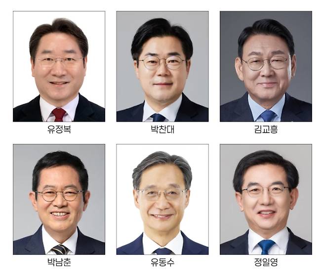 ▲ (왼쪽부터) 유정복 현 인천시장, 박찬대 국회의원, 김교흥 국회의원, 박남춘 전 인천시장, 유동수 국회의원, 정일영 국회의원