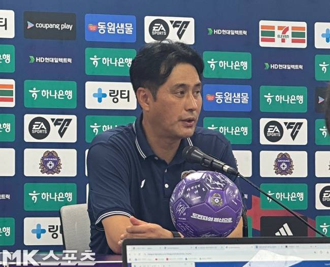 유병훈 감독. 사진=김영훈 기자