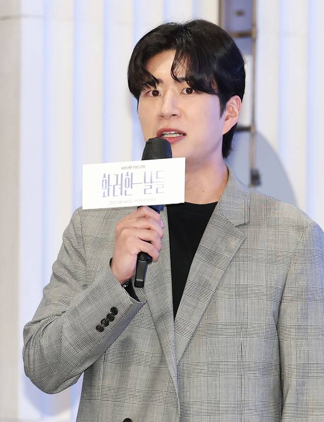 '도경완은 장윤정의 서브' 취지 발언으로 논란이 된 김진웅 아나운서의 KBS 퇴사를 촉구하는 청원이 올라왔다. /사진=뉴스1