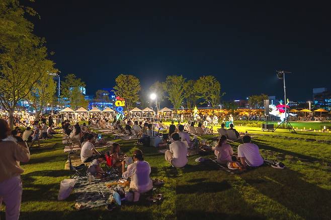 23일 진주대첩 역사공원에서 열린 '2025 대한민국 밤밤페스타 in 진주' 행사 모습 ⓒ진주시