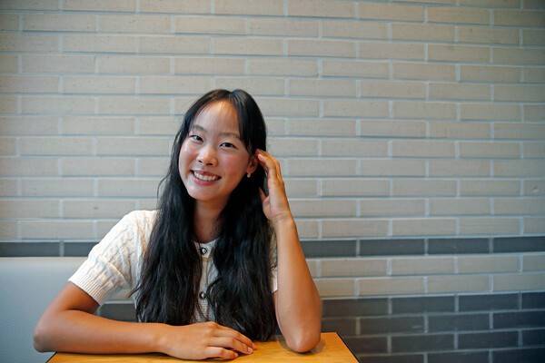 사석에서는 어린 티가 많이 나는 국내 특급 테니스 유망주, 홍예리