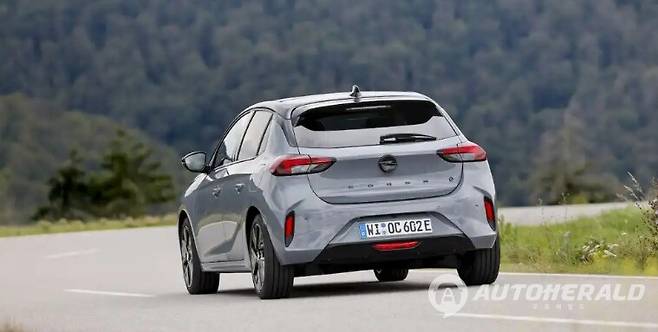 오펠은 영국 복스홀과 함께 유럽 B 세그먼트 해치백 부문에서 판매 상위를 차지하고 있다(출처: 오펠)